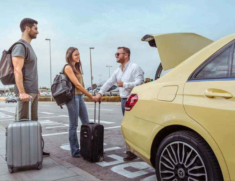 Complimentary VIP airport pickup and luxury transfer service from Guangzhou to Foshan for global clients